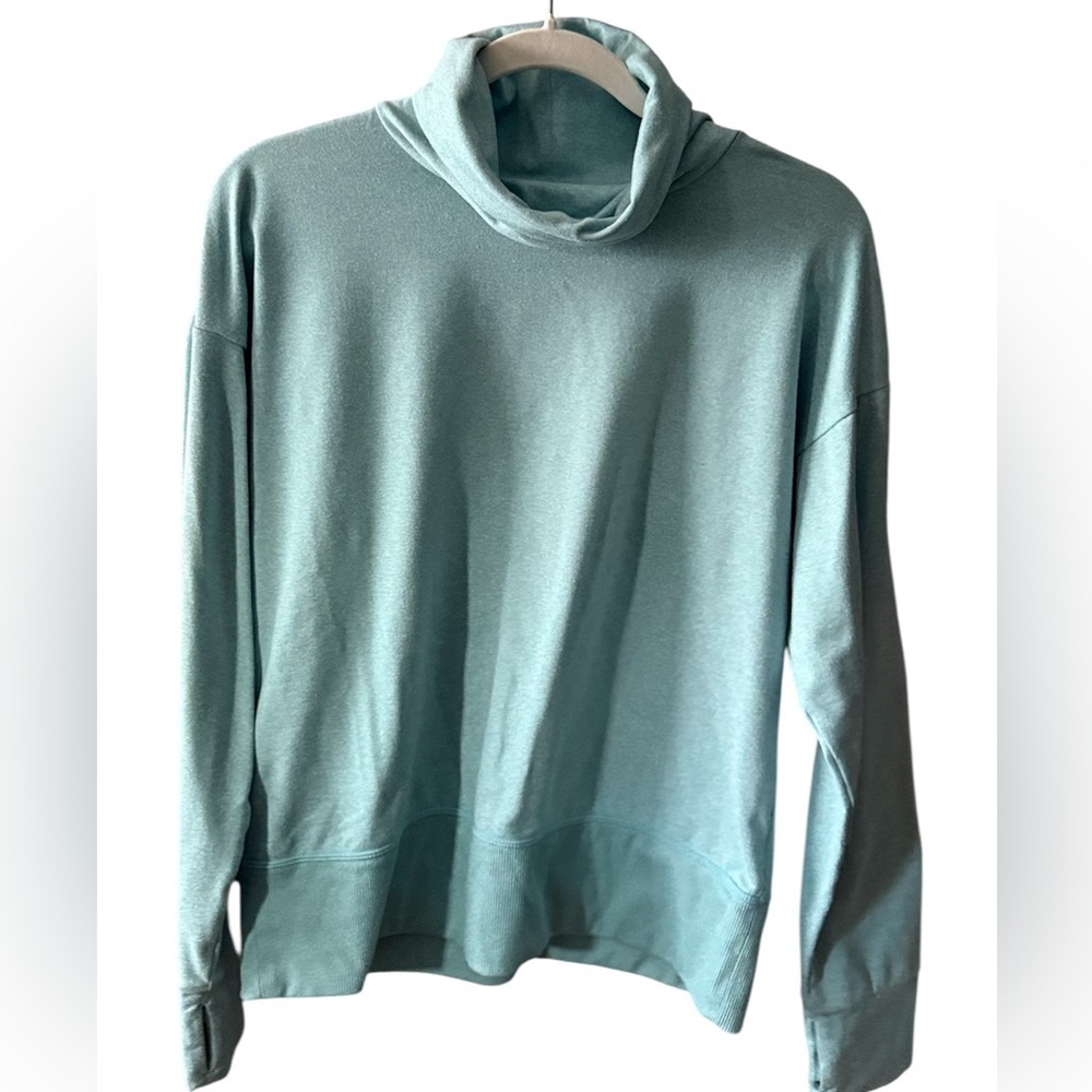 Zella Funnel neck long Sleeve fleece top size M